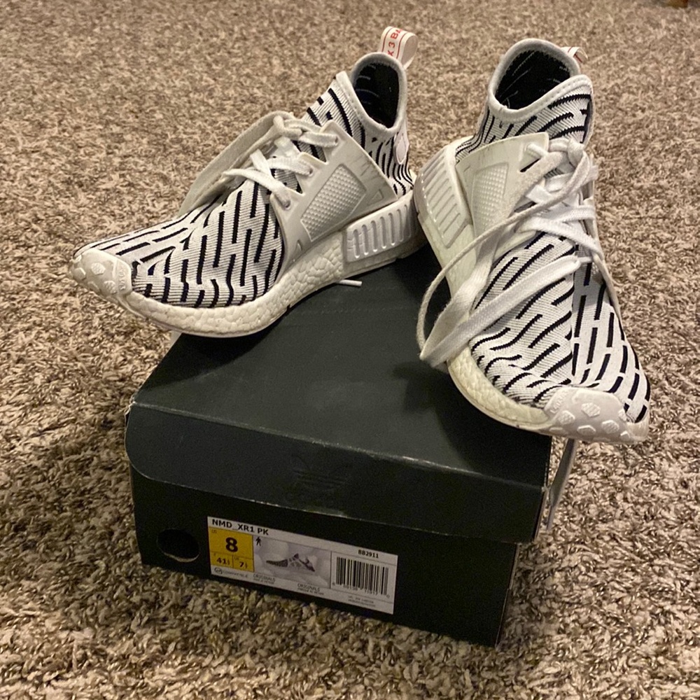Size 8 NMD perfect condition